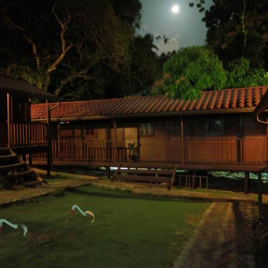 Cabanas Colindas Panama Stadt Exterior foto